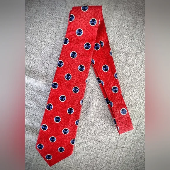Like New Vintage 90's Bullock & Jones San Fran. Red Necktie Perfect Condition - Picture 2 of 6